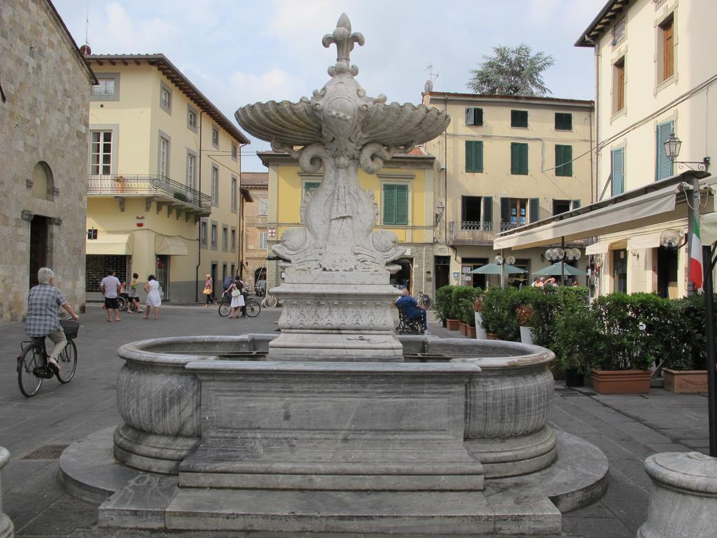 Apartamento La Stagione Dell'Arte Camaiore Exterior foto