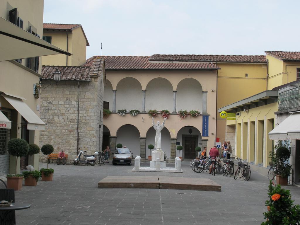 Apartamento La Stagione Dell'Arte Camaiore Exterior foto